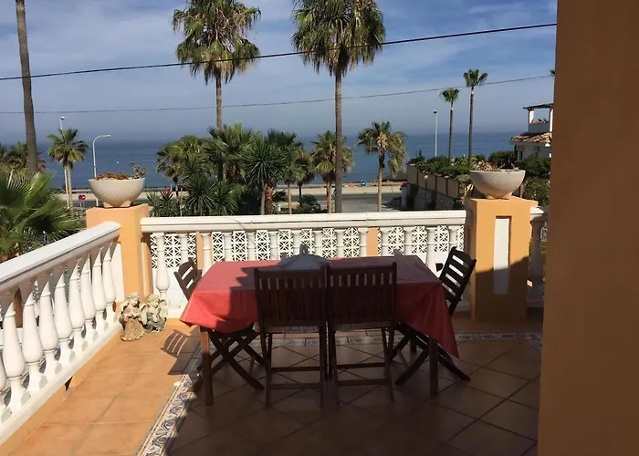 Mijas With Pool 50 M Villa Fuengirola